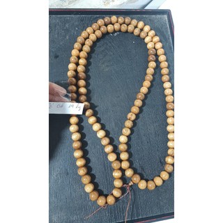 Dây tràng gỗ 108 hạt niệm phật.
