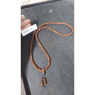 Dây tràng gỗ 108 hạt niệm phật.