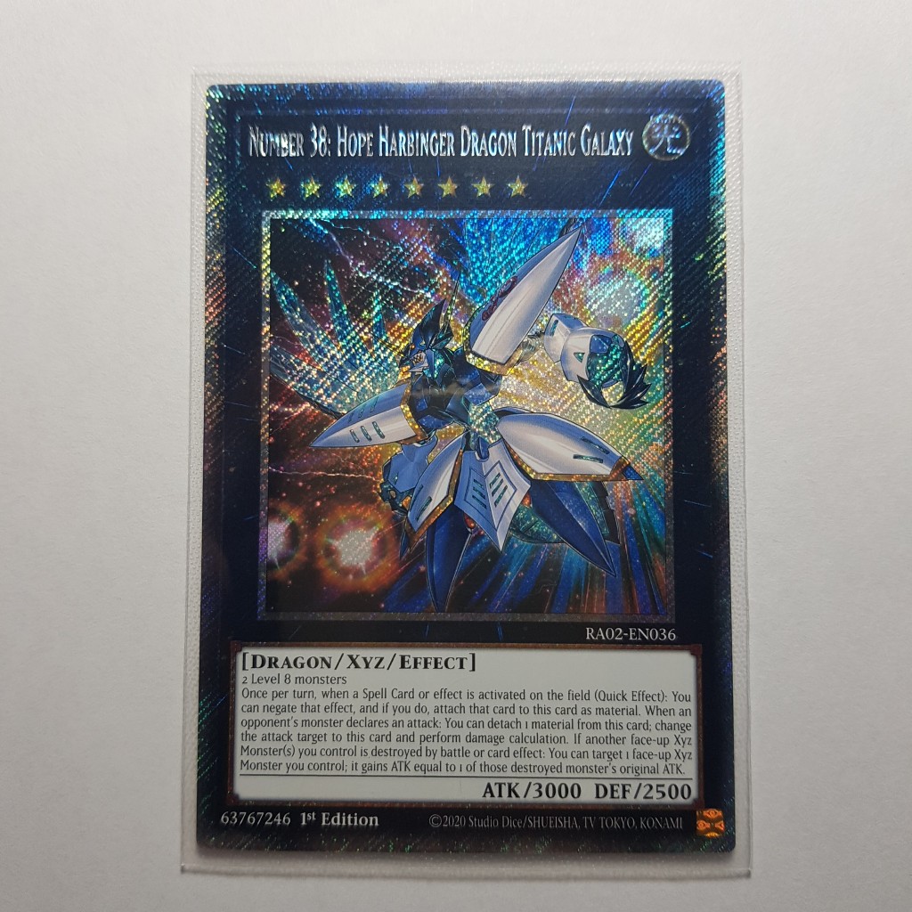 Lá thẻ bài Number 38: Hope Harbinger Dragon Titanic Galaxy RA02-EN036 Platinum Secret 1st Edition