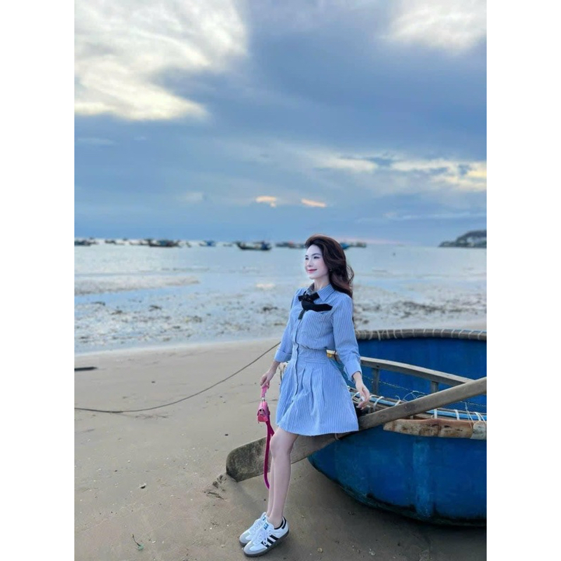 Đầm Sơ Mi Sọc Xanh Phối Dây Cột Đen