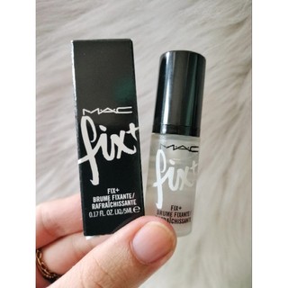 Xịt khoáng khoá nền mac fixt+