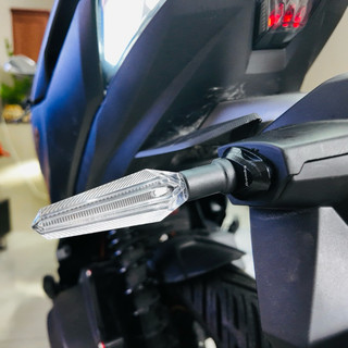 Bộ 2 Đèn LED Xi Nhan Xe Máy MAXGTRS 12V Siêu Sáng Chống Thấm Nước, Chống Gãy (có lông đền) lắp như zin - Giá 1 Cặp