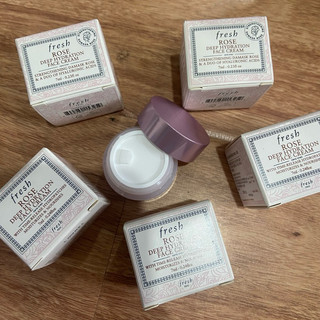 Kem dưỡng Fresh Rose Deep Hydration Face Cream