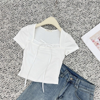 Áo thun cổ vuông ren nơ style croptop chất thun tăm lạnh Myrra.vn Atcovuongbeo294/P0K7