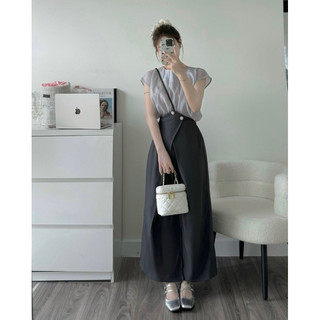 SET ÁO XANH CỔ TRÒN XẾP LY + CHÂN VÁY MIDI XÁM DÂY YẾM CHÉO VAI ĐÍNH NGỌC