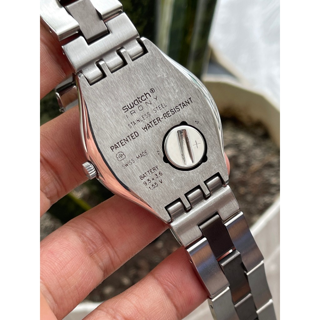 Đồng hồ nam S.watch mặt xám khói Thụy Sĩ chạy pin hàng Si