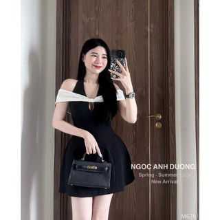 Đầm đen cổ yếm phối trễ vai nơ trắng