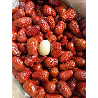 1kg táo đỏ hoà điền size đại dẻo ngọt nhiều thịt