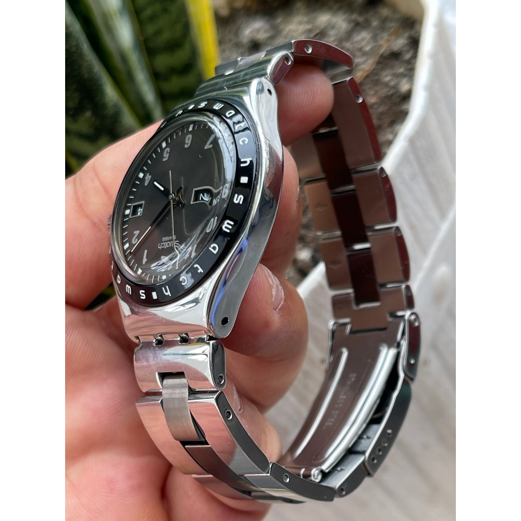 Đồng hồ nam S.watch mặt xám khói Thụy Sĩ chạy pin hàng Si