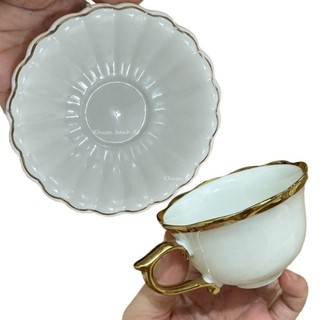 Bộ đĩa, cốc chén sứ viền vàng hoa mai