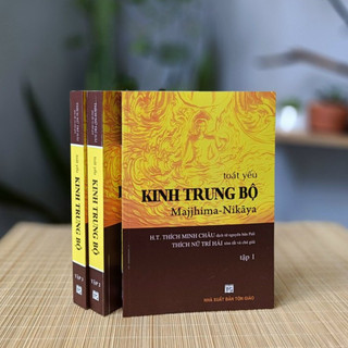 Sách toát yếu kinh trung bộ - ht thích minh châu; thích nữ trí hải