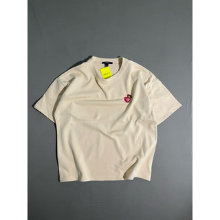 áo thun form rộng có thêu logo tim free size có vài áo thôi nè
