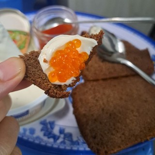 TRỨNG CÁ HỒI TỰ NHIÊN 90gr {nội địa Nga}