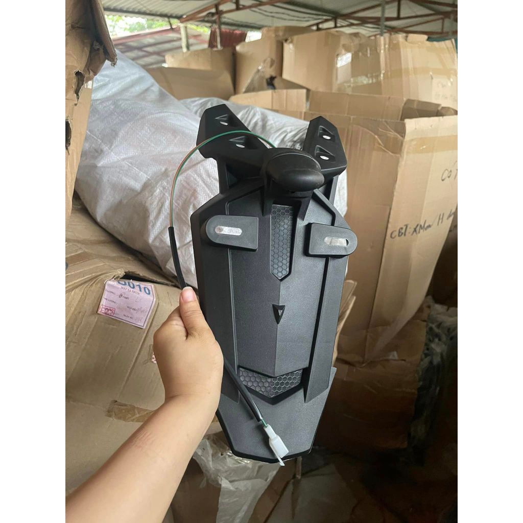 Đuôi bắt biển xe điện xmen osakar - hàng theo xe- bao gồm cả đèn soi biển