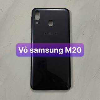 lưng vỏ samsung M20 , có phím kèm theo