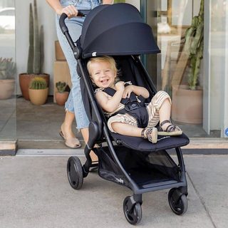 🌈 Xe đẩy gấp gọn siêu nhẹ cho bé Ergobaby Metro+ cho bé từ 3-22kg, bảo hành chính hãng 12 tháng