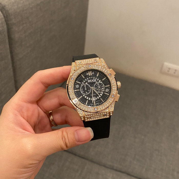 (Nam Nữ + bảo hành 12th)  Đồng hồ Nam Hugi 602 dây silicone khóa thông minh với 2 size 42mm và 38 mm đính đá cao cấp | BigBuy360 - bigbuy360.vn