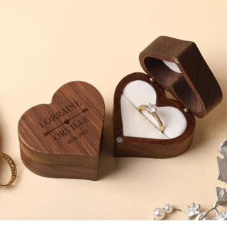 [HÀNG SẴN] Hộp trái tim Gỗ cao cấp đựng 2 nhẫn cưới khắc tên cô dâu chú rể decor wedding