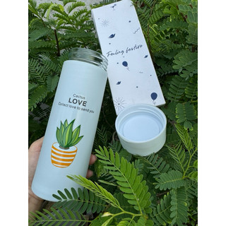 Bình nước thủy tinh bọc nhựa lúa mạch 450ml. Hàng quà tặng