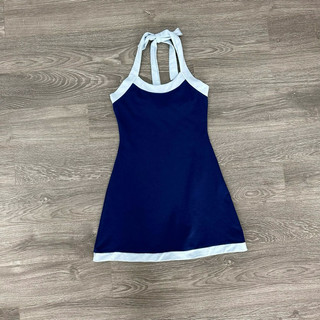 Đầm cổ yếm F21