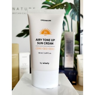 Kem chống nắng nâng tông AIRY TONE UP SUN CREAM 50ml by Wisely.