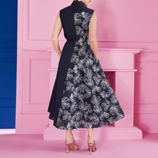 ĐẦM MIDI T4LBOT SLEEVELESS LOGOUT