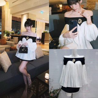 👚 set áo trễ vai phối đính charm + chân váy