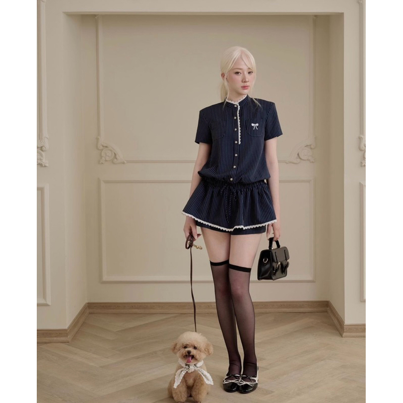 [V1.732]  Jum Váy Kẻ Cổ Tàu Phối Viền Ren Thêu Nơ Túi Ngực Chun Eo Siêu Xinh (có độn vai) | BigBuy360 - bigbuy360.vn