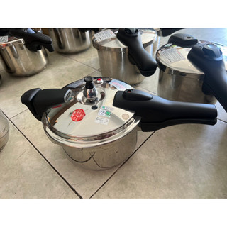 Nồi áp suất nội địa nhật