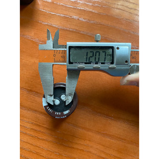 tụ điện 4700uF 63v Nippon