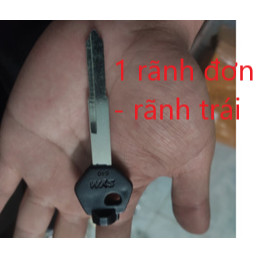 phôi chìa khóa SYM  chính hãng dày dặn( + 3 viên từ)