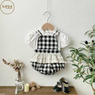 Set yếm caro đen + áo trắng B1838