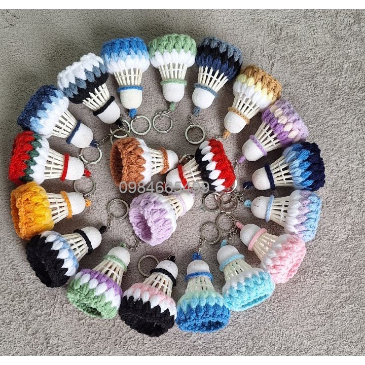 MÓC KHOÁ CẦU LÔNG BẰNG LEN Handmade