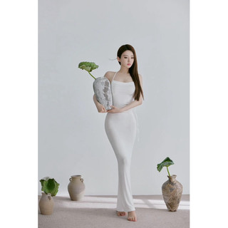 Váy body liền thân hai dây trễ lưng có dây buộc