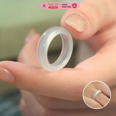 Nhẫn Mã Não Trắng Bạch Nguyệt Quang Bảng Nhỏ 5ly Tinh Tế, Thời Trang - Ngọc Trai Trường Thịnh