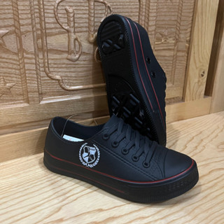 Giày đi mưa cho nam và nữ siêu nhẹ siêu bền đẹp chất liệu nhựa bền nhẹ và thoải mái đi trong thời tiết mưa.đi biển