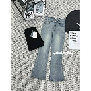 Quần jean ống loe rách 1 bên