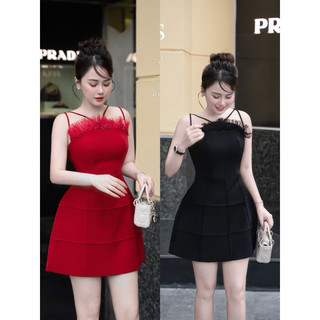 Đầm hai dây dáng ngắn cổ ren bèo hai màu đỏ đen