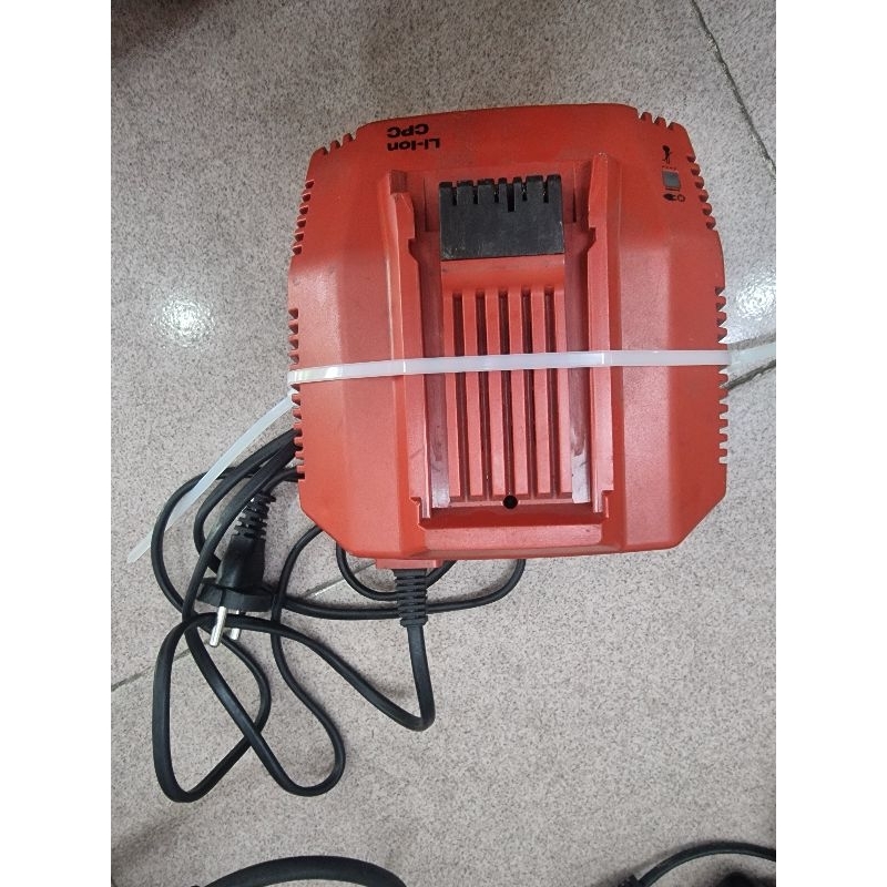 Sạc pin Hilti 36V mới