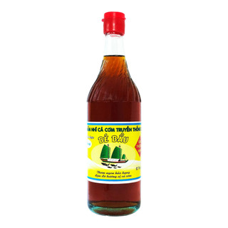  1 chai nước mắm Bé Bầu loại thượng hạng| Chai thủy tinh 750ml nhãn vàng 