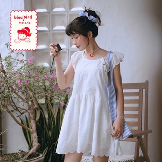 BLEUBIRD Váy dáng babydoll vải thô thêu nơ Vivi