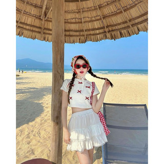 SP021922 SET CHÂN VÁY ÁO TRẮNG ĐÍNH NƠ ĐỎ