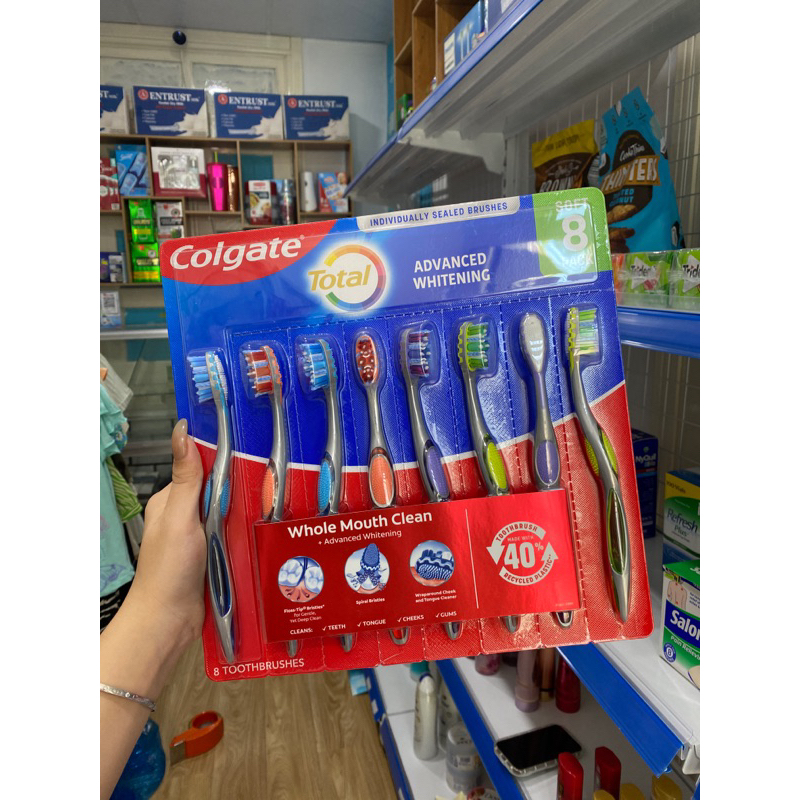 Bàn chải đánh răng Colgate Total Advance