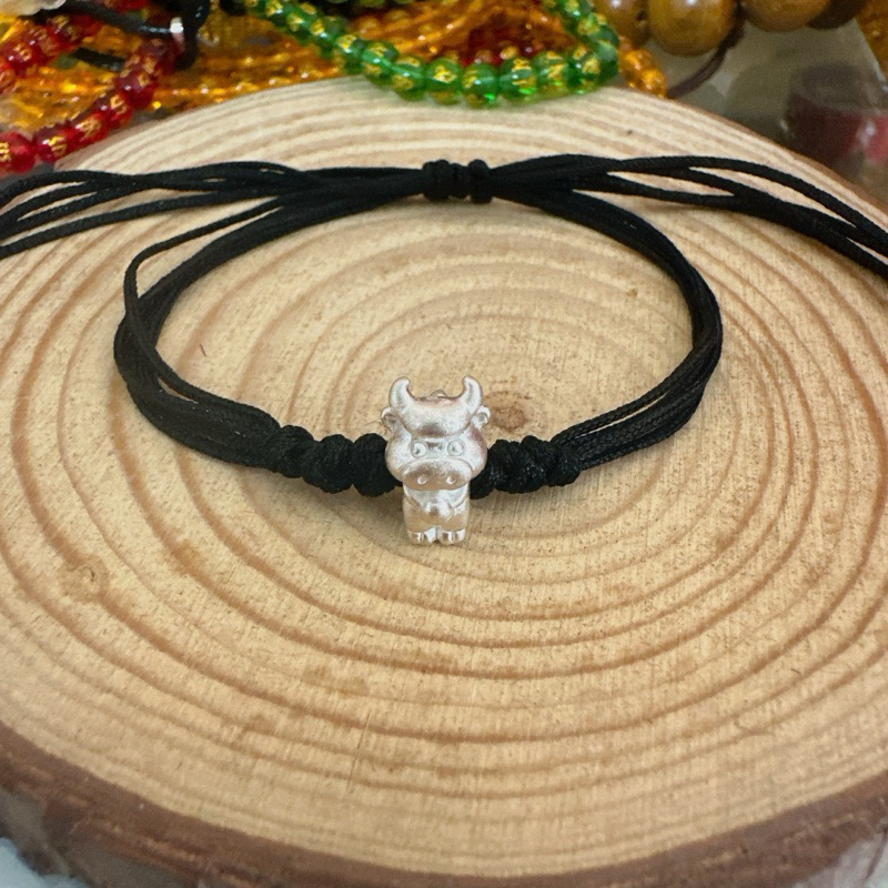Vòng chỉ tết dây 12 con giáp