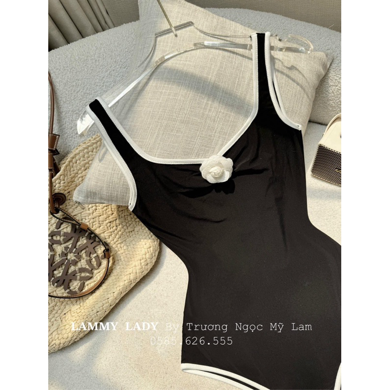 [Hoả Tốc Sẵn] Bộ đồ bơi, bikini nữ liền thân sát nách đen hoa trà viền trắng có mút hở lưng gợi cảm (có sẵn) | BigBuy360 - bigbuy360.vn
