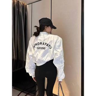 ÁO KHOÁC GIÓ CROPTOP FORM RỘNG