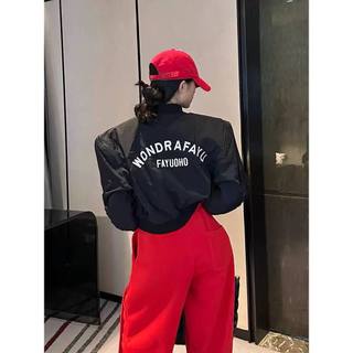 ÁO KHOÁC GIÓ CROPTOP FORM RỘNG