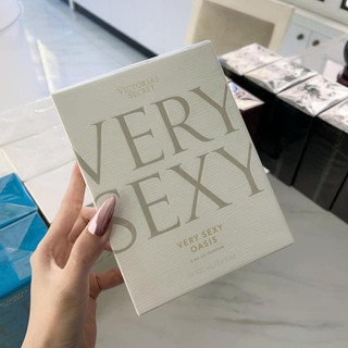 Nước hoa nữ 𝙑𝙚𝙧𝙮 𝙎𝙚𝙭𝙮 𝙊𝙖𝙨𝙞𝙨 𝙑𝙞𝙘𝙩𝙤𝙧𝙞𝙖 𝙎𝙚𝙘𝙧𝙚𝙩 100ml
