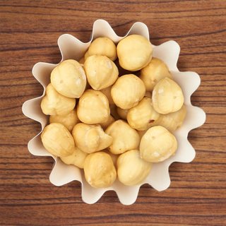 Hạt phỉ tách vỏ chưa rang - 500gr (chia lẻ từ thùng 10kg)