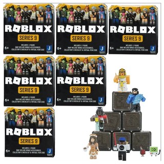 Mô hình Roblox figure series có kèm mã code